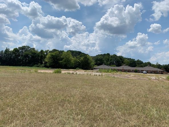 1510 E Marshall Ave, Longview, TX 75601